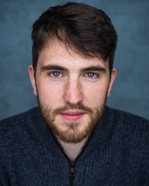 Male Actor  Jamie Sefton - Stirling Management Actors Agency