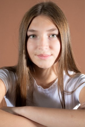 Annabelle Holgate Child Actor